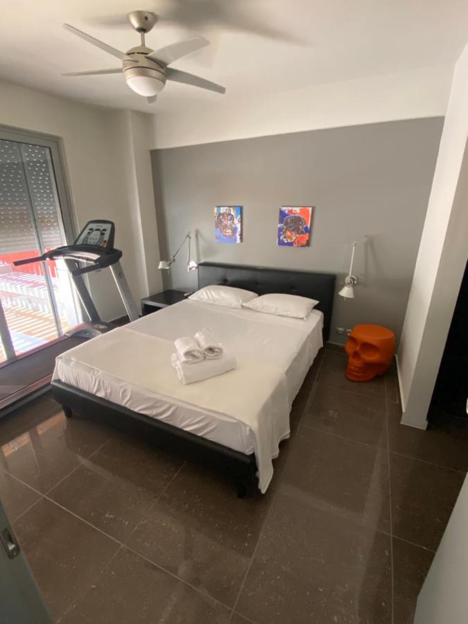 Aparthotel Bespoke House Atene Esterno foto