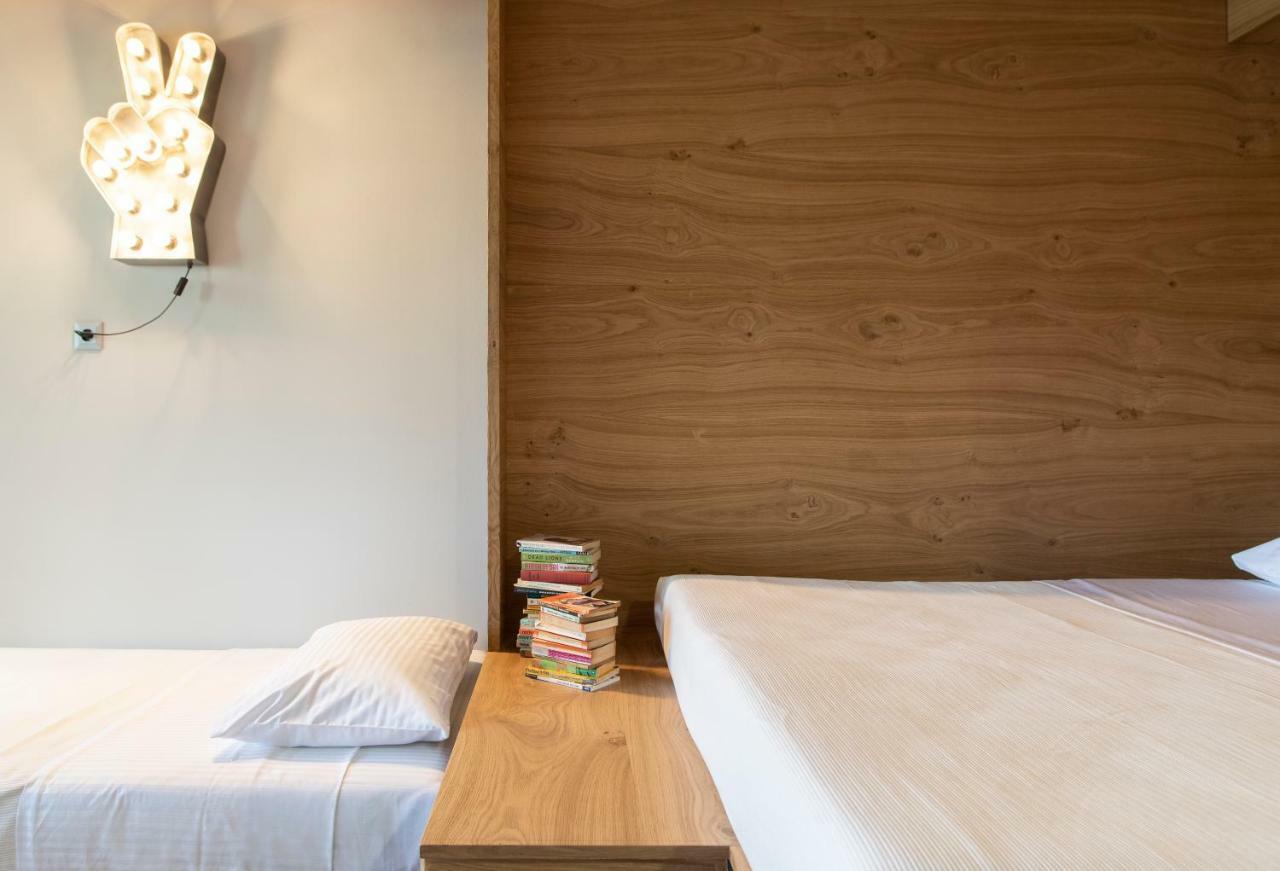 Aparthotel Bespoke House Atene Esterno foto