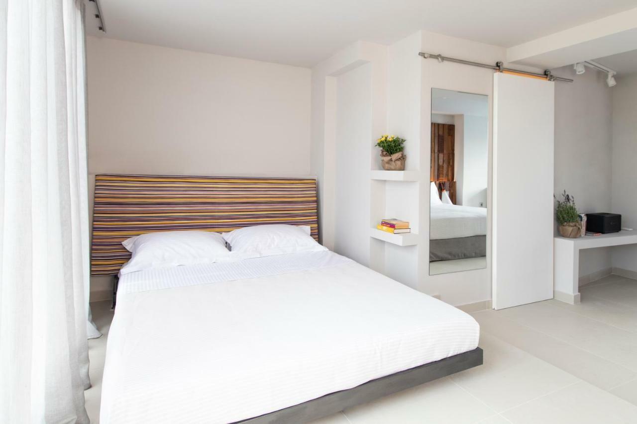 Aparthotel Bespoke House Atene Esterno foto
