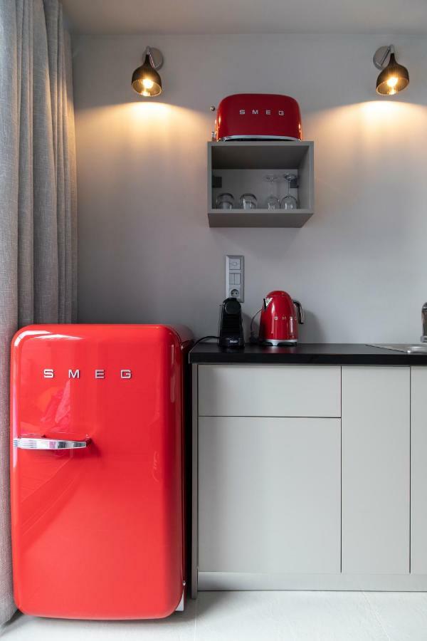 Aparthotel Bespoke House Atene Esterno foto